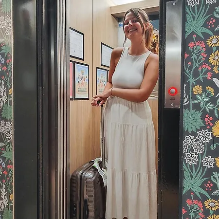 Du Centre, Un Ammi מלון ניס