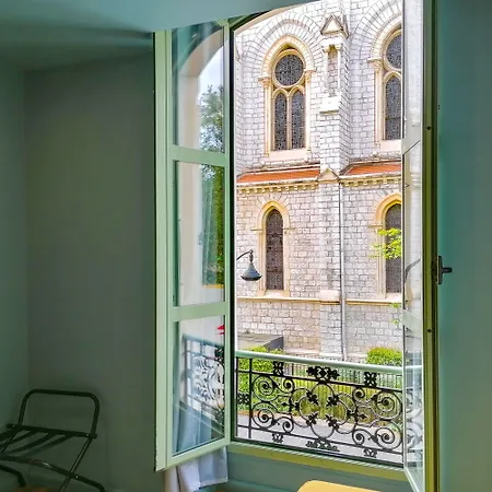 Du Centre, Un Ammi 2*