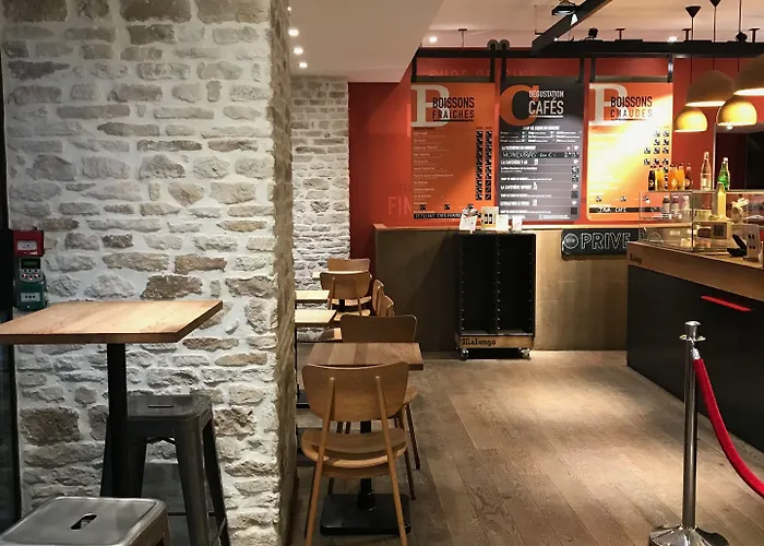 Hotel Du Centre, Un Ammi 2*