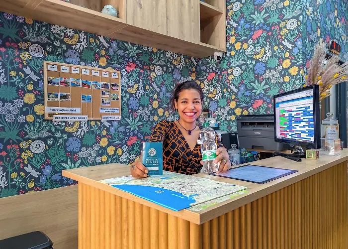 Du Centre, Un Ammi Hotell 2*