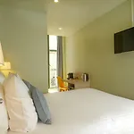 Hotel Du Centre, Un Ammi 2*