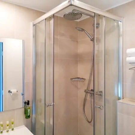 Du Centre, Un Ammi 2* Nice