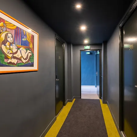 Du Centre Hotel