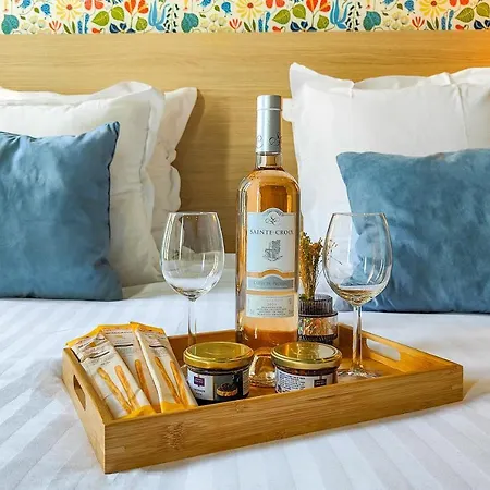 Du Centre, Un Ammi Hotel 2*